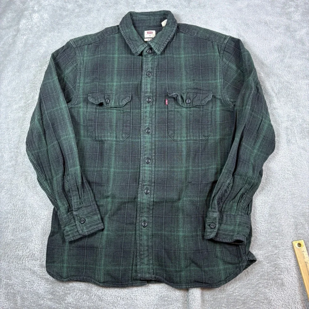 Levi's Shirt Mens M Relaxed Plaid Flannel Green Black Button Up‎ Pocket